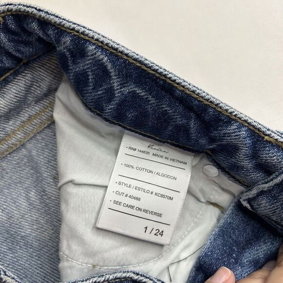 KanCan Jeans Size 24 Boyfriend High Rise Distressed Stretch Denim Roll Cuff NEW - Picture 6 of 9